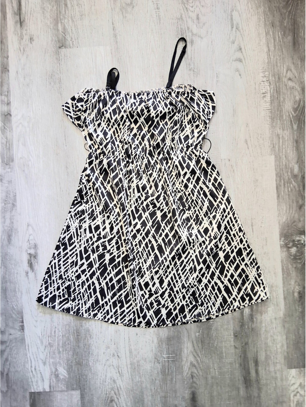 Smart Set Size 9 (S) Abstract Geometric Print Ruffle Elastic Waist Mini Dress